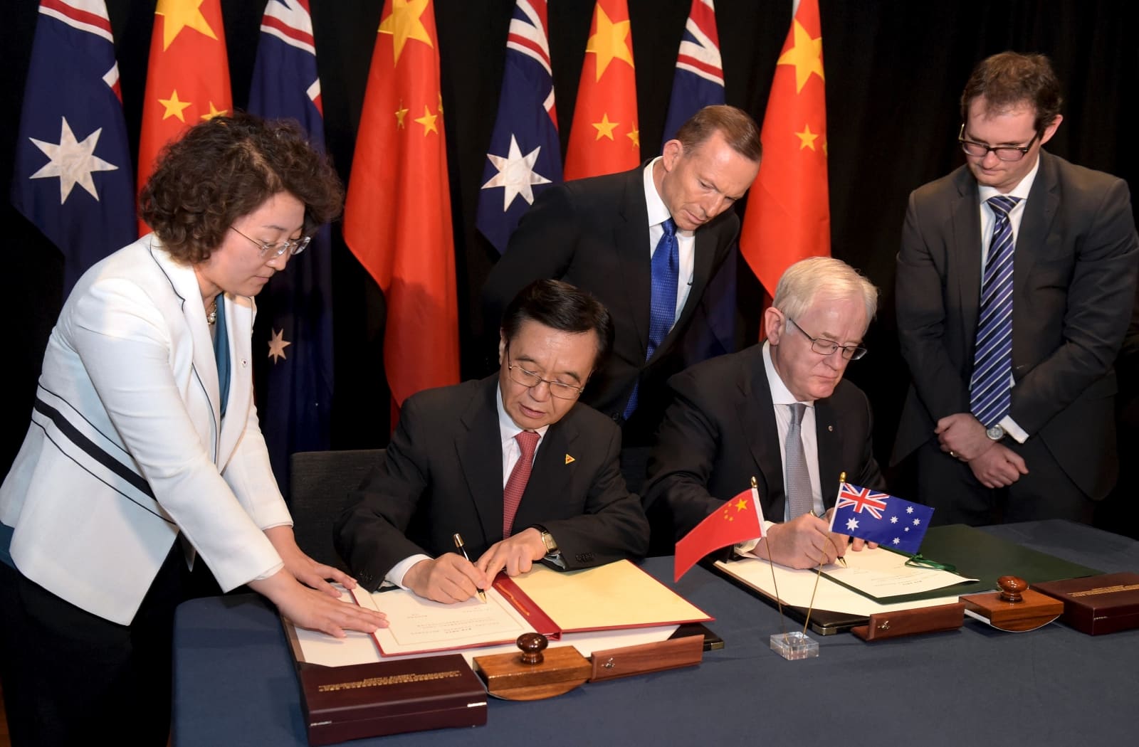 Australia And China Sign Free Trade Agreement