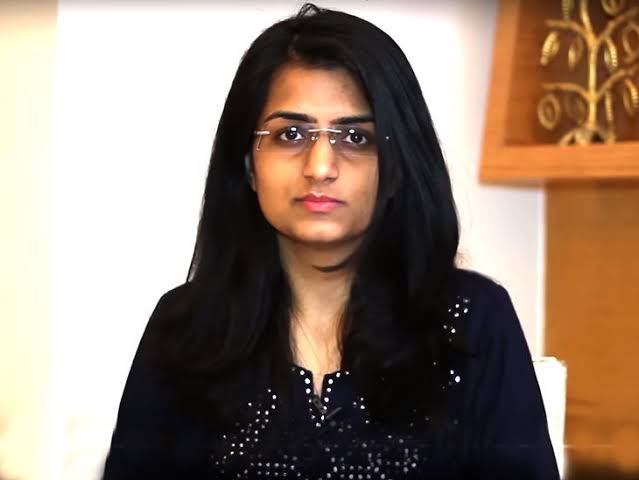 Saumya Sharma, IAS UPSC Topper 2018, Rank 9 Interview, Biography, Marks